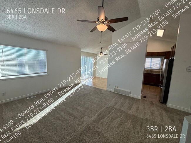 Photo - 6465 Lonsdale Dr