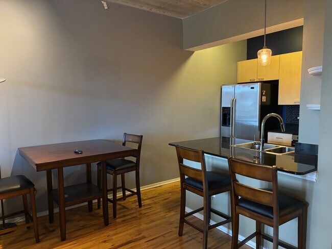 Photo - 1430 S Michigan Ave Unit 410