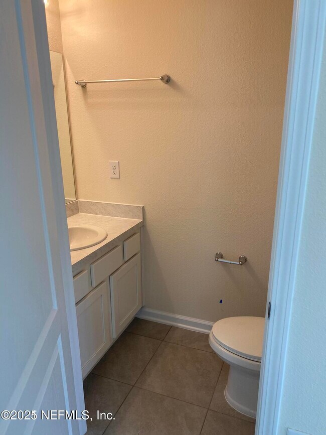 Photo - 7652 Legacy Trl