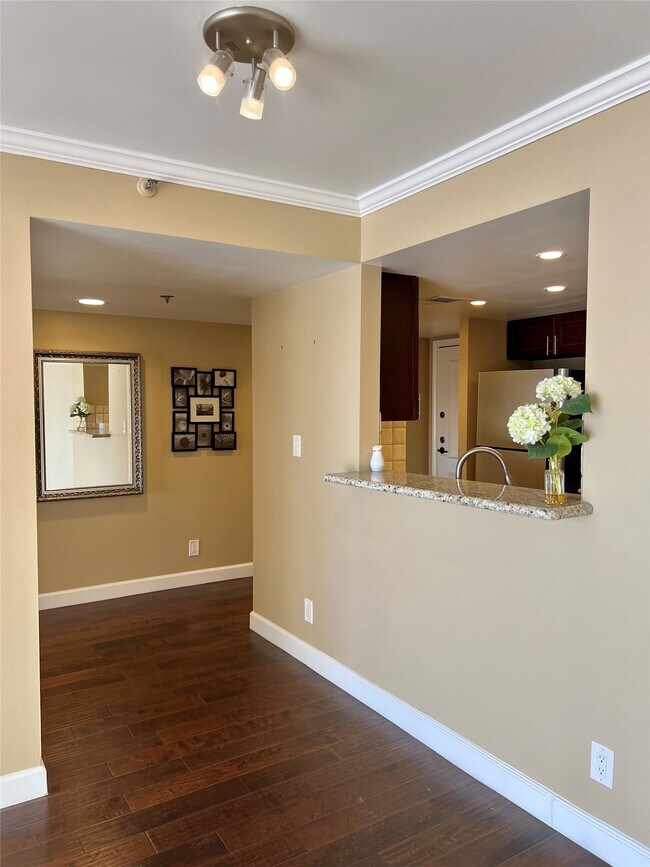 Photo - 3525 Sage Rd Unit 1218