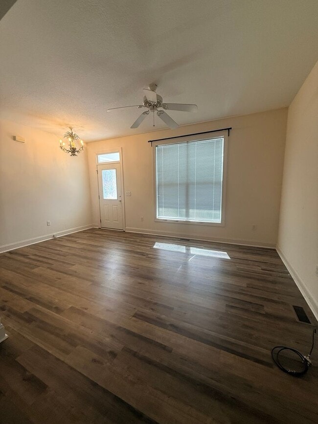 Photo - Spacious home in Flat Rock NC