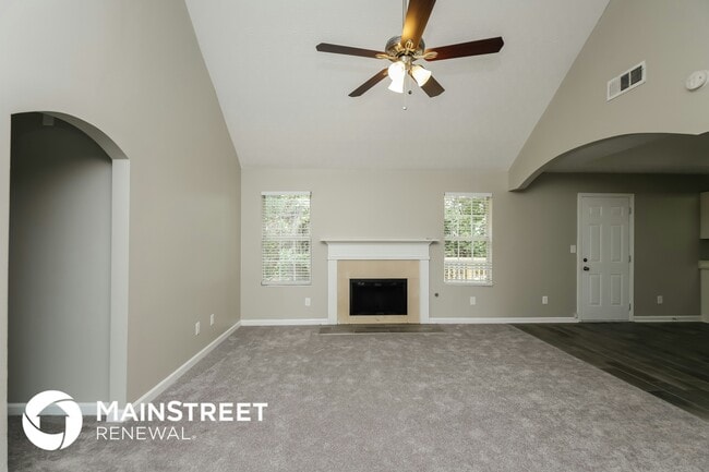 Photo - 7495 Royale Ct