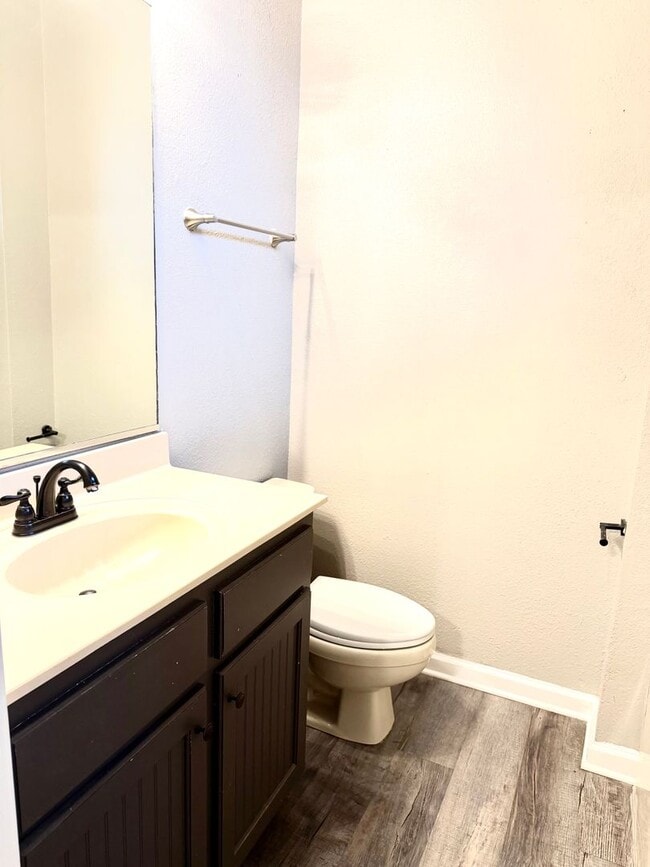 Photo - 3 Bed / 2 Bath in Jonesboro Available Now!