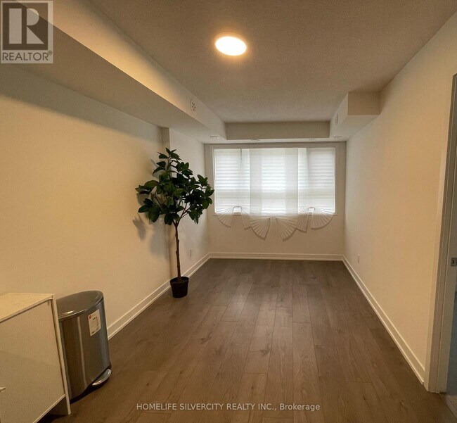 Photo - 1141 Cooke Blvd.