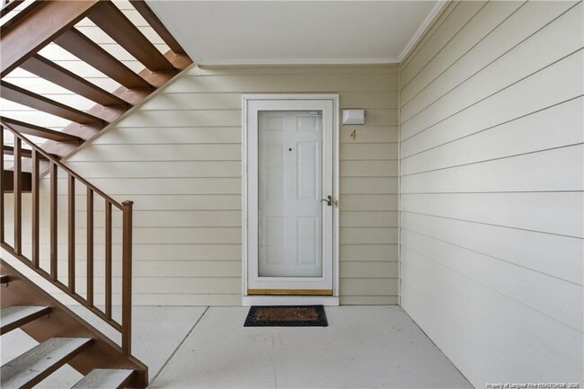 Photo - 401 Meadowland Ct