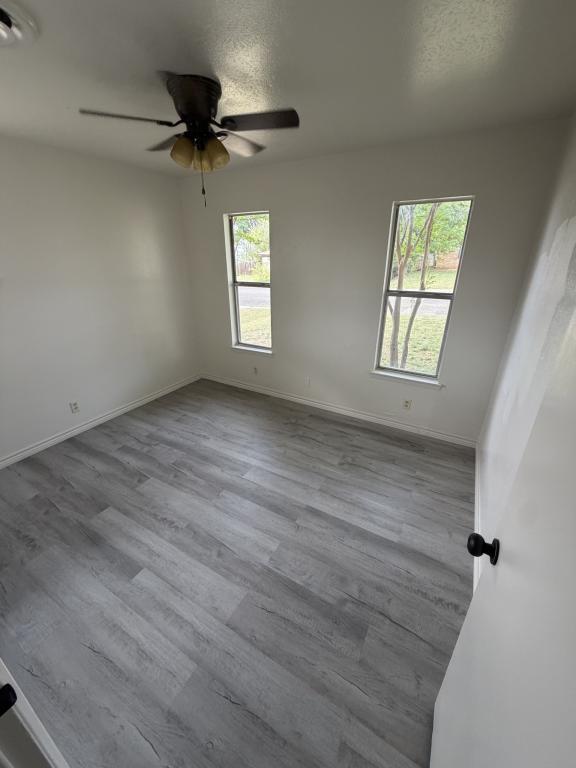 Photo - 106 N 30th St