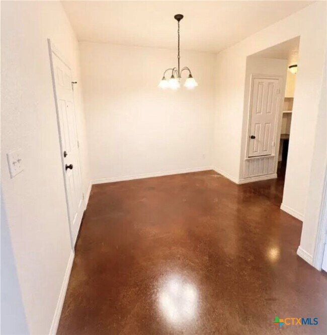 Photo - 614 B Karey Dr