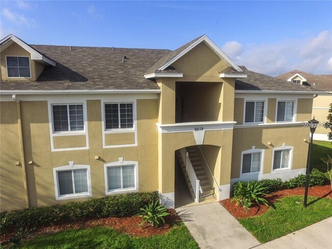 Building Photo - 9519 Newdale Way Unit 201