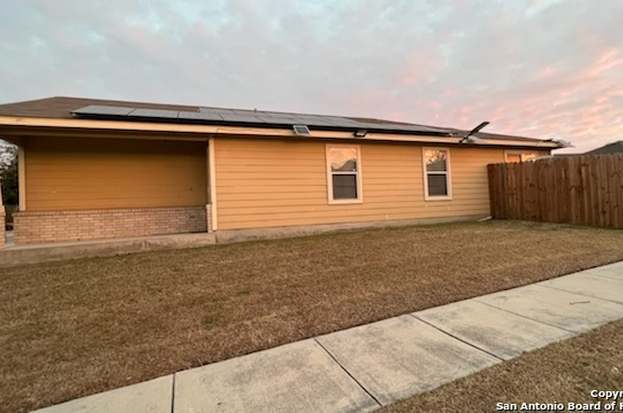 Photo - 2702 Antique Rose