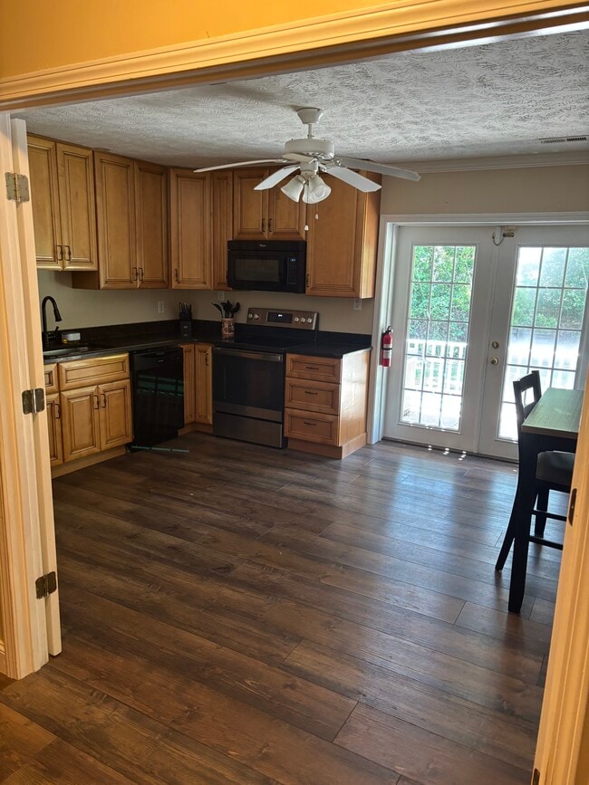 Photo - 303 Foxridge Dr Unidad Apartment