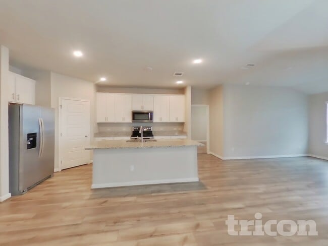 Photo - 13602 Paxton Blvd