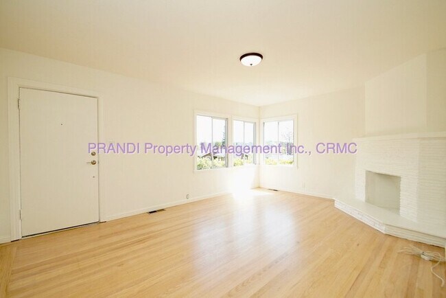 Photo - 3 Robertson Terrace