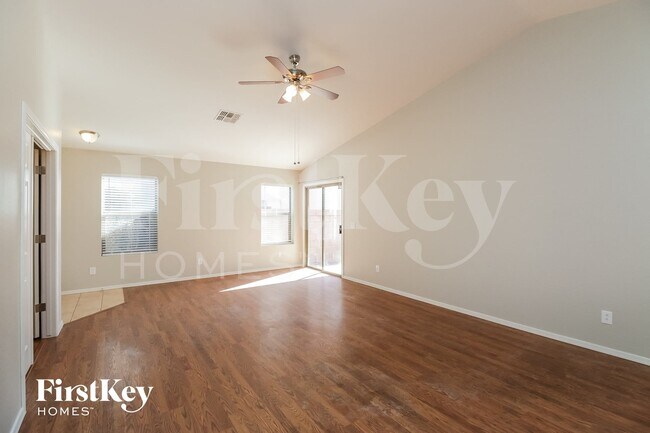 3769 W Dancer Ln