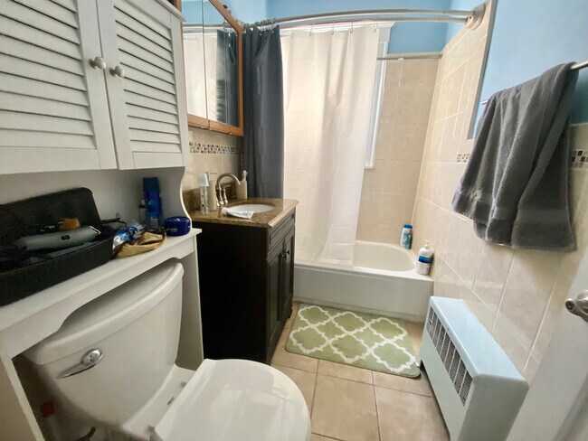 Photo - 1446 Centre St Unit 1