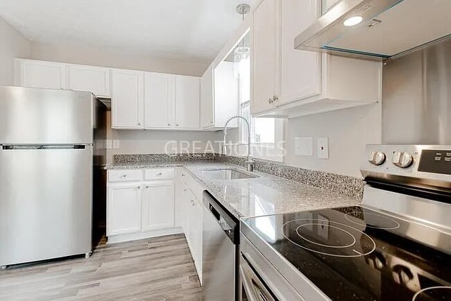 Photo - 6431 Applewhite Rd