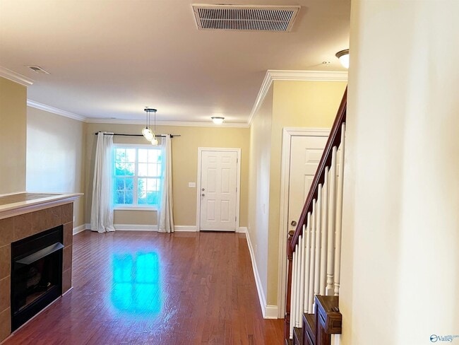 Photo - 470 Shamrock Dr