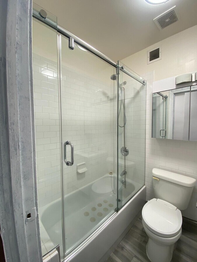 Photo - 160 W 73rd St Unit 12D