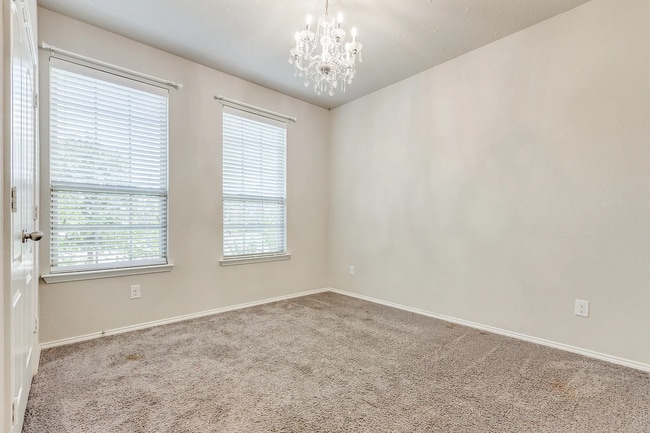 Photo - 1900 Outpost Creek Ln