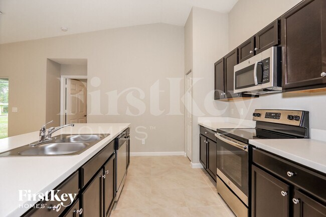 Photo - 1732 SW Hilola Ln