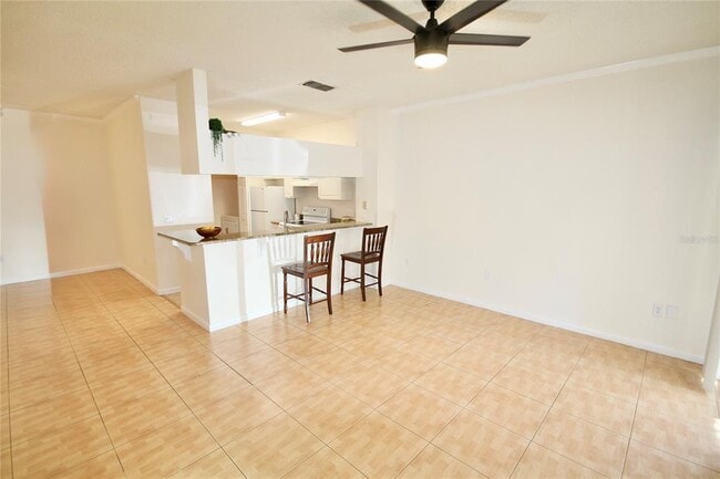 Photo - 913 Arbor Lakes Cir Unit 913