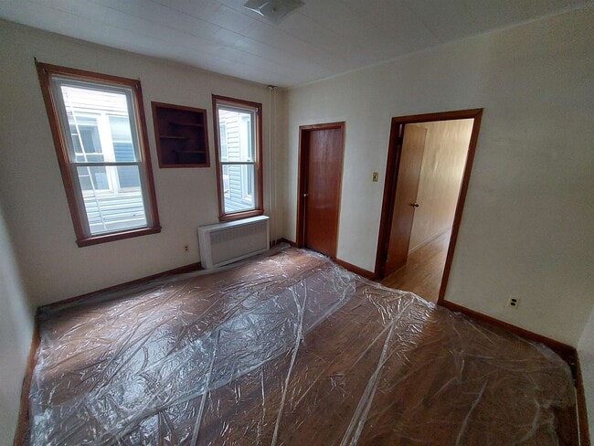 Photo - 168 Orient St