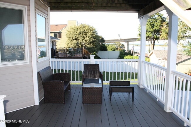 42 Oceanview Ave