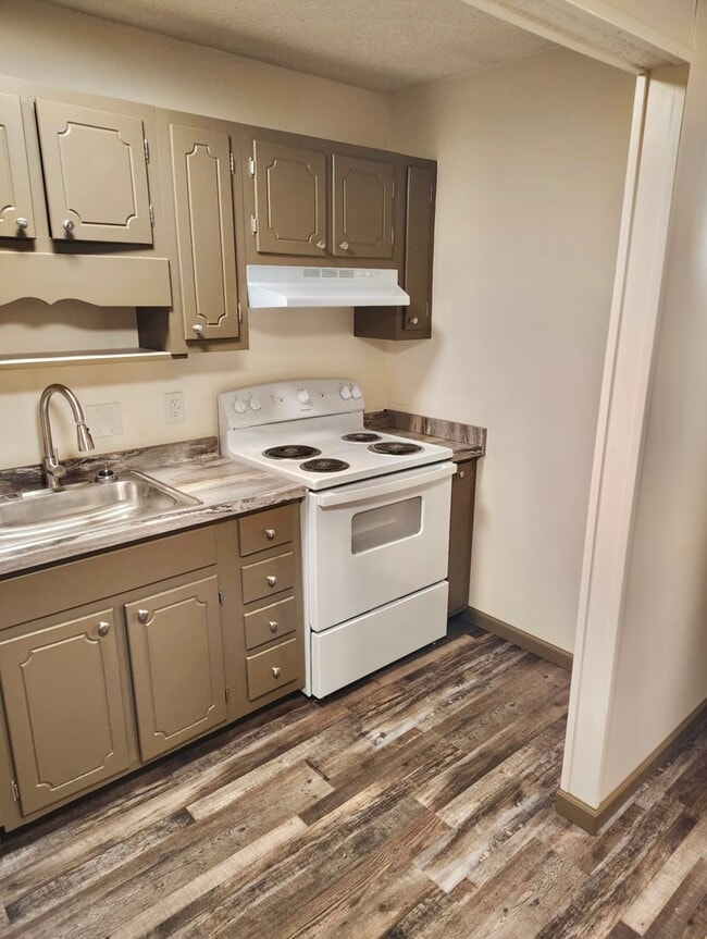 Kitchen #12