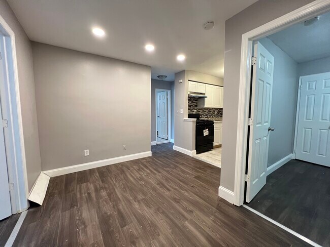 572 Stuyvesant Ave 12 - 578 Stuyvesant Ave Unidad 12