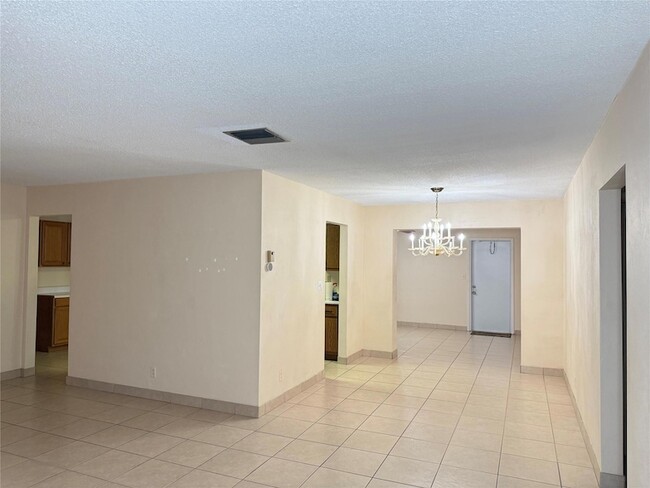 Photo - 7508 NW 67th Ave