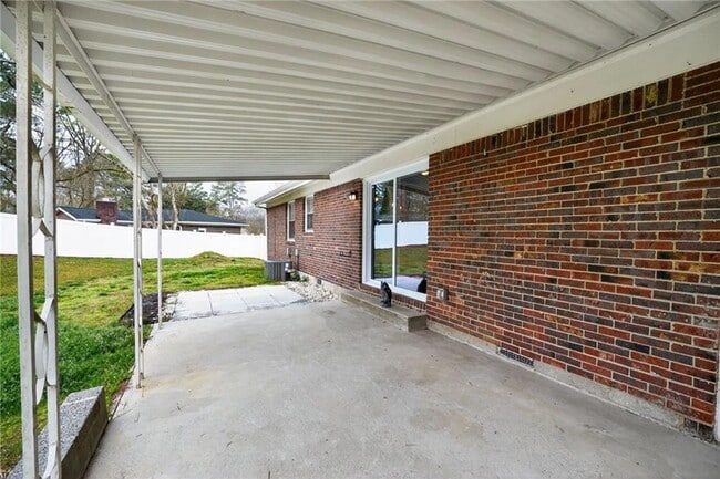 Photo - 2479 Yolanda Trail