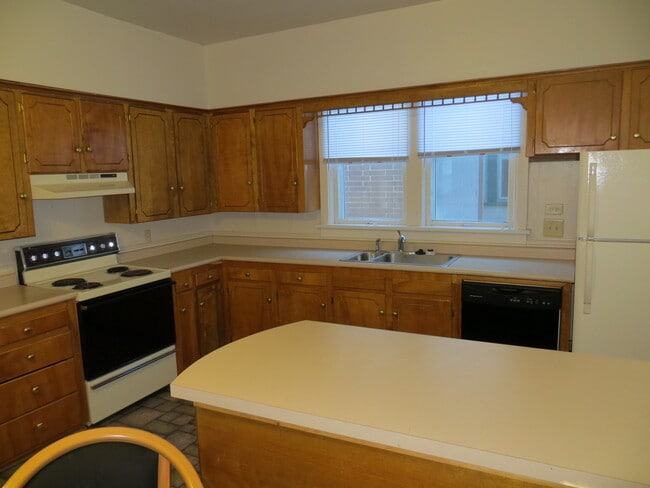 Photo - 860 10th St Unit Apt 1