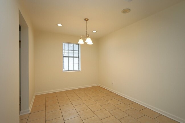 Photo - 2816 Kirkwood Cir