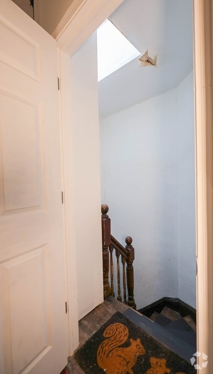 Building Photo - 33 Jefferson St Unit 2 Rental