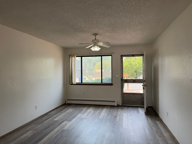 462 Topaz Dr Unit 2