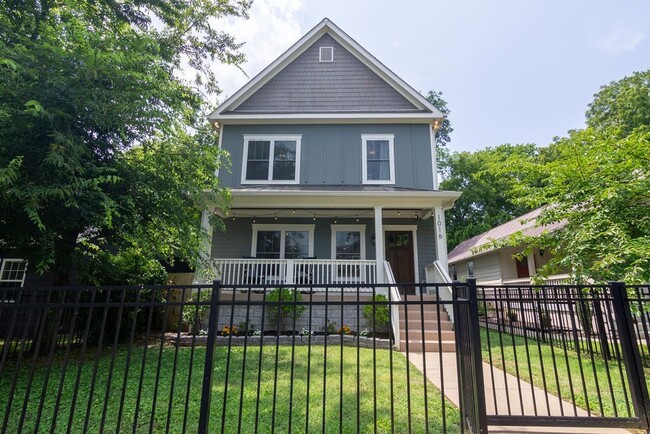 Photo - Great cottage house just off Ellington Pkwy-close to downtown!