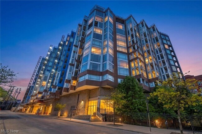 Building Photo - 2222 Detroit Ave