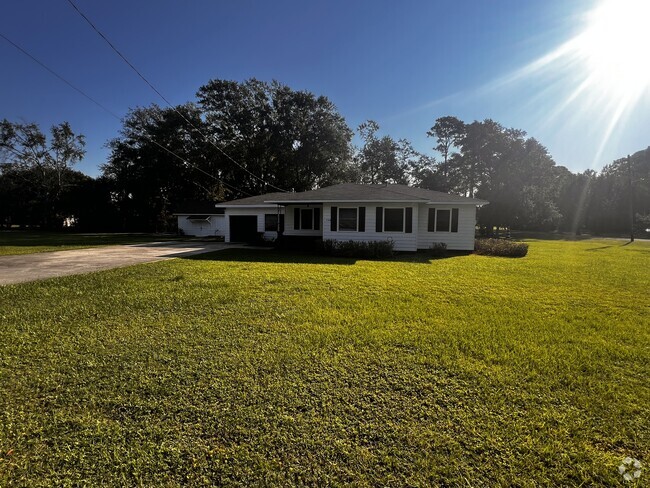 Building Photo - 5100 Lawson Ave Rental