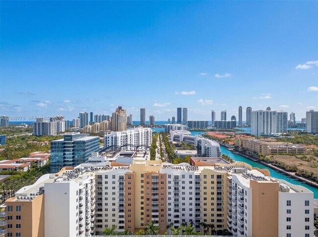 18800 NE 29th Ave Unit 904
