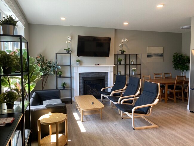 Photo - 1200 Strathmore St Unit 5