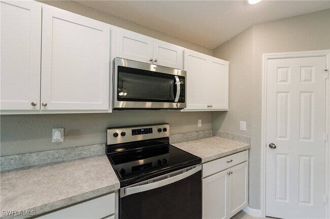 Photo - 1218 Beaver St E