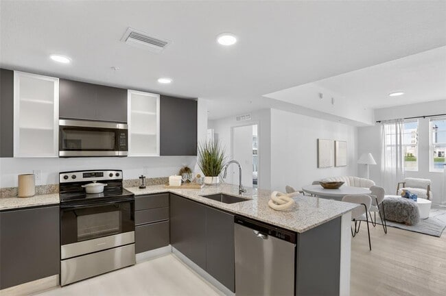 Photo - 5592 Pga Blvd Unit 523