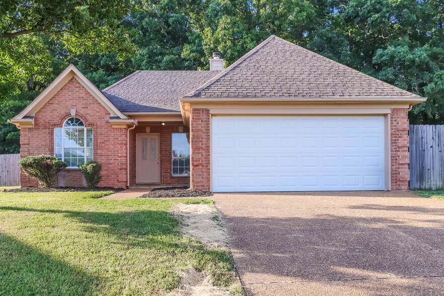 5639 Camden Cove