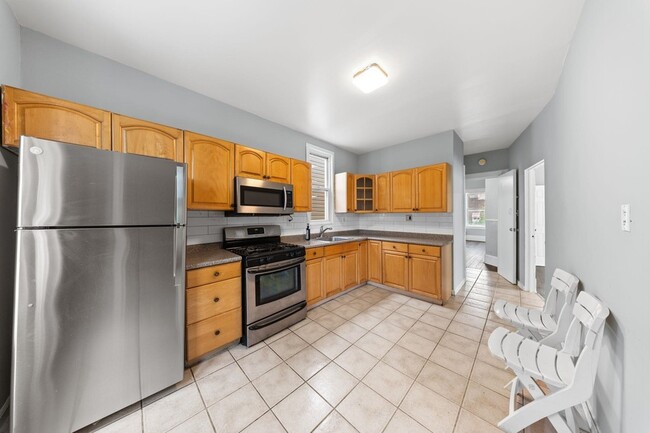 Photo - 320 14th St