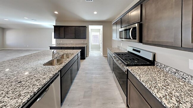 Photo - 2520 Alice Wy