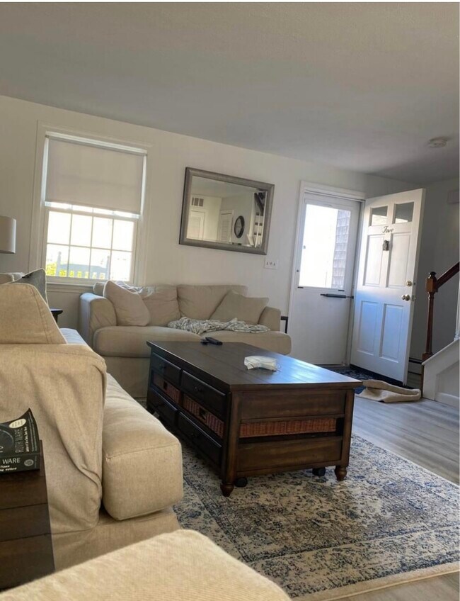 Photo - 5 Louisburg Sq Unidad Heather Zacharakis