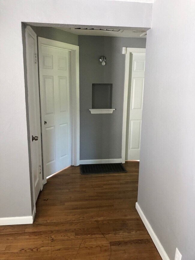 Photo - Beautiful Updated 2 Bedroom Home! A Must See!