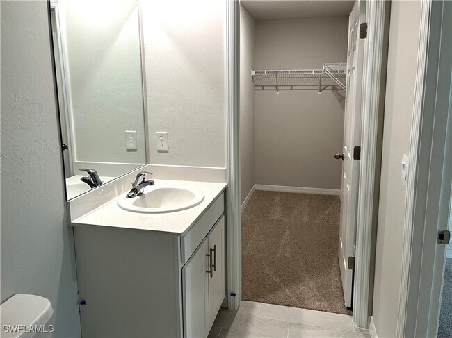 Photo - 3020 N Lakewood Rd