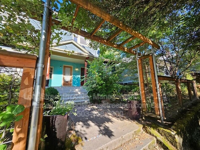 Photo - 1402 SE 30th Ave