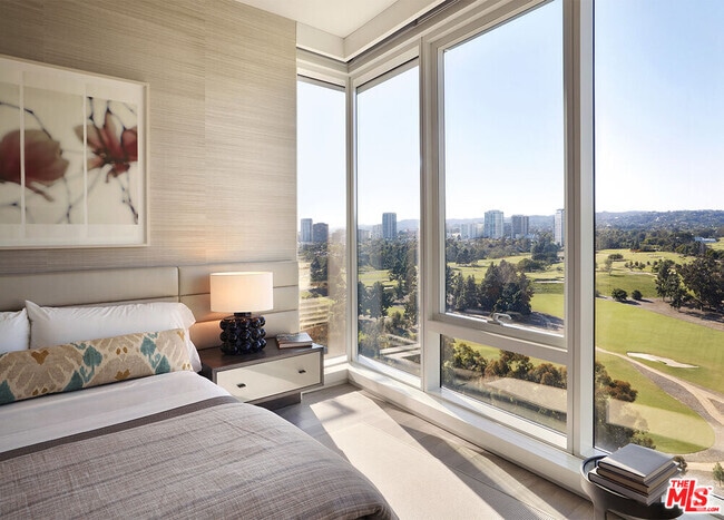 Building Photo - 10000 Santa Monica Blvd Unit 1802 Rental