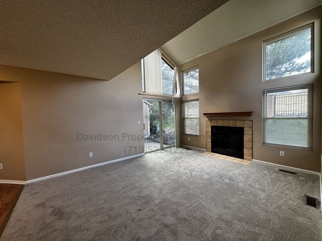 Photo - Charming 3-Bedroom Townhouse in Broadmoor ...
